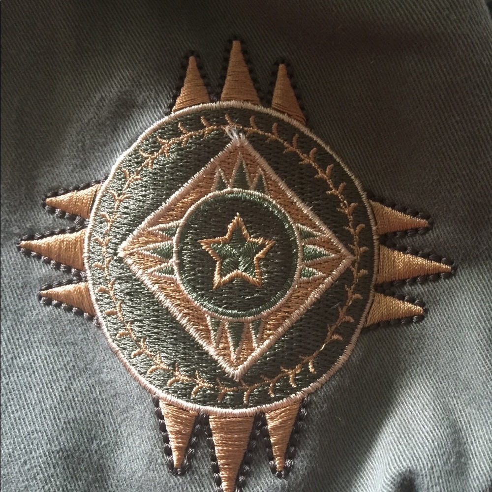 Army green jacket - Picture 5 of 5